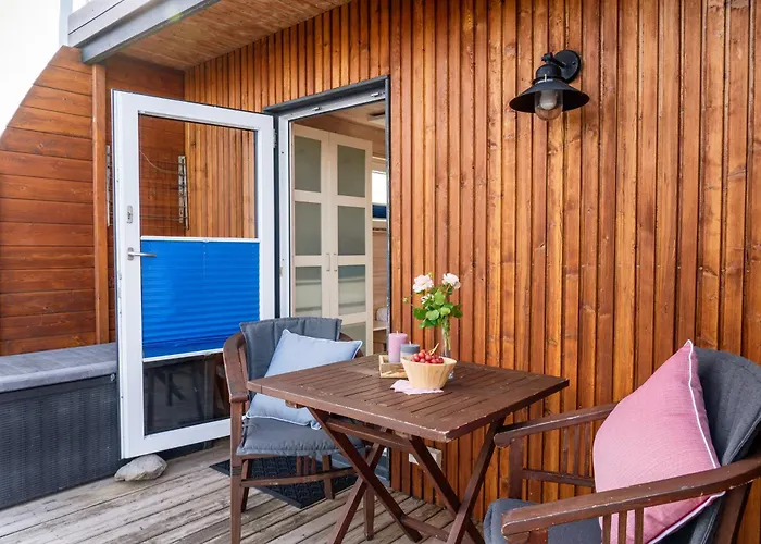 Hausboot Kanja Huus & Heiligenhafen